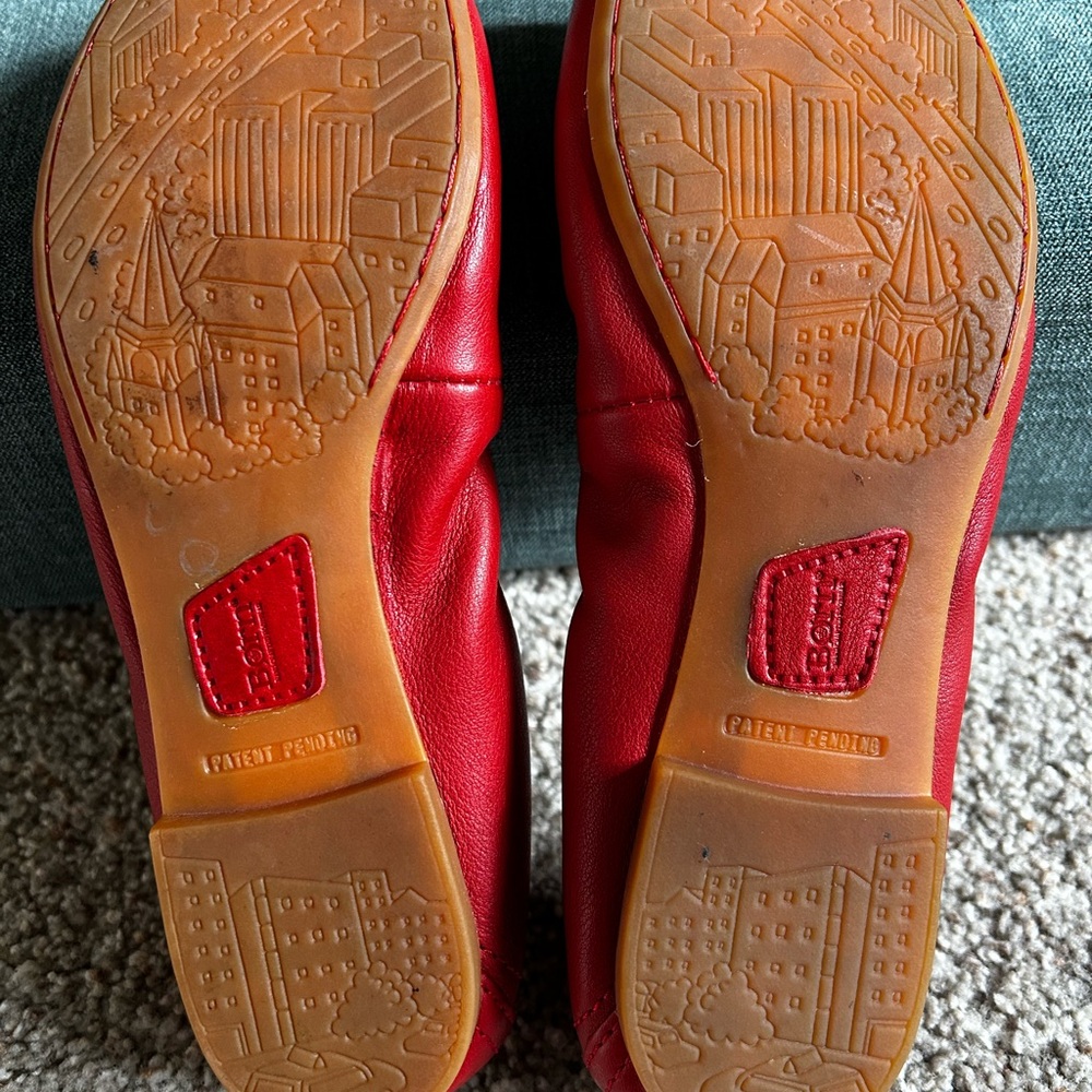 Born Red Women's Flats with Floral Detail - Picture 6 of 6
